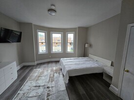 4915 N 13th St in Philadelphia, PA - Building Photo