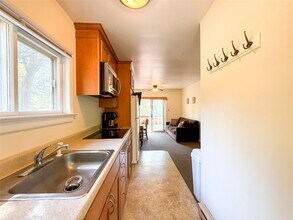 8515 Soundview Ave in Southold, NY - Building Photo - Building Photo