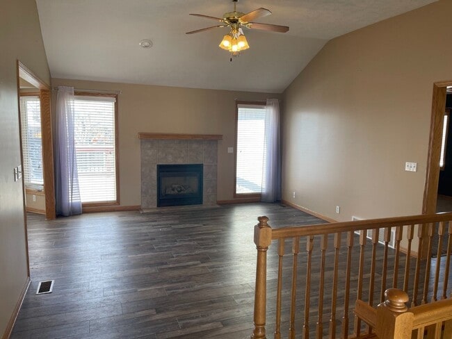 13504 S 35th Ave in Bellevue, NE - Building Photo - Building Photo