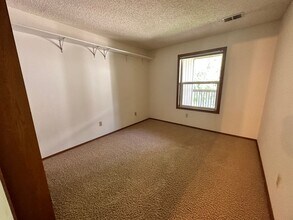 2902 Shadow Creek Dr in Boulder, CO - Building Photo - Building Photo
