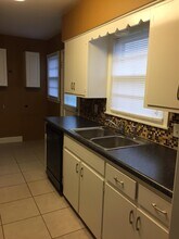 8001 E Indianapolis St in Wichita, KS - Building Photo - Building Photo