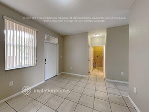 6356 SW 165th Pl in Miami, FL - Foto de edificio - Building Photo