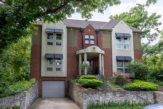 Kemper Park Condominiums in Cincinnati, OH - Building Photo - Building Photo