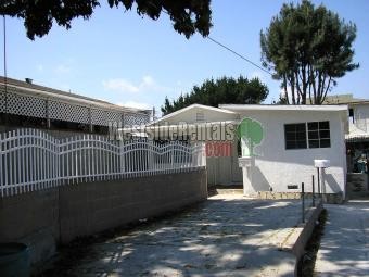4609 W 172nd St, Unit b in Lawndale, CA - Building Photo