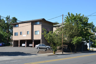 729 Washington St in Oregon City, OR - Building Photo - Building Photo