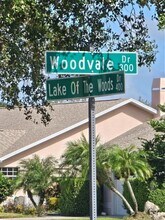 417 Lake of the Woods Dr in Venice, FL - Building Photo - Building Photo