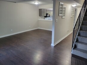 7004 Longstreet Dr in Raleigh, NC - Building Photo - Building Photo