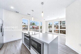3500 S Corona St in Englewood, CO - Building Photo - Building Photo