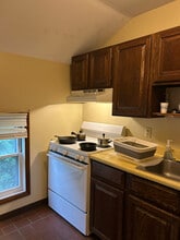 35 Lawrence St in Oswego, NY - Building Photo - Building Photo