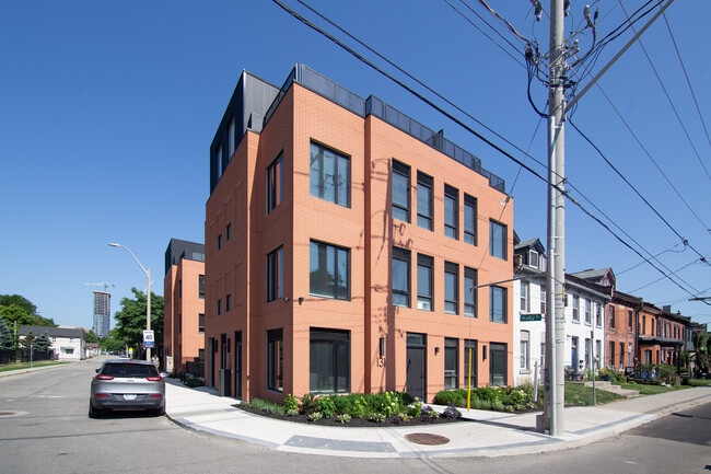 131 Wellington St N in Hamilton, ON - Building Photo - Building Photo