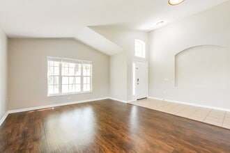 137 Thornbury Dr in Kissimmee, FL - Building Photo - Building Photo