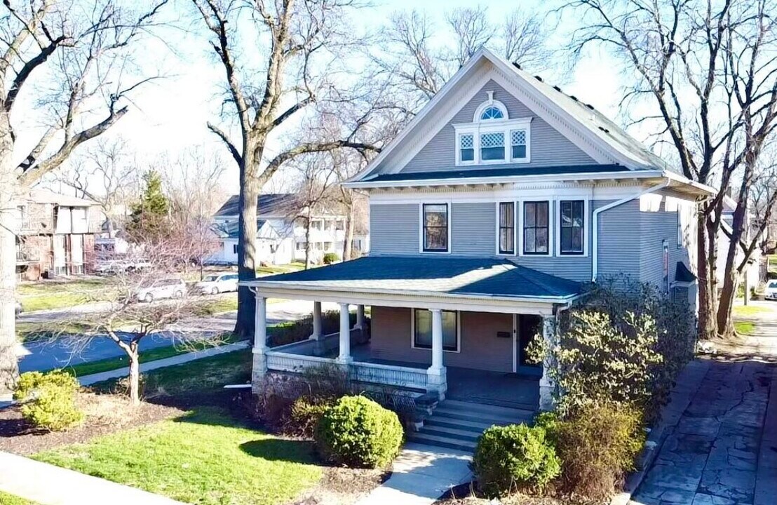 1445 C St, Unit 1445 C Street in Lincoln, NE - Foto de edificio