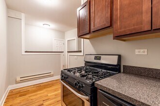 516 W Melrose in Chicago, IL - Building Photo - Building Photo