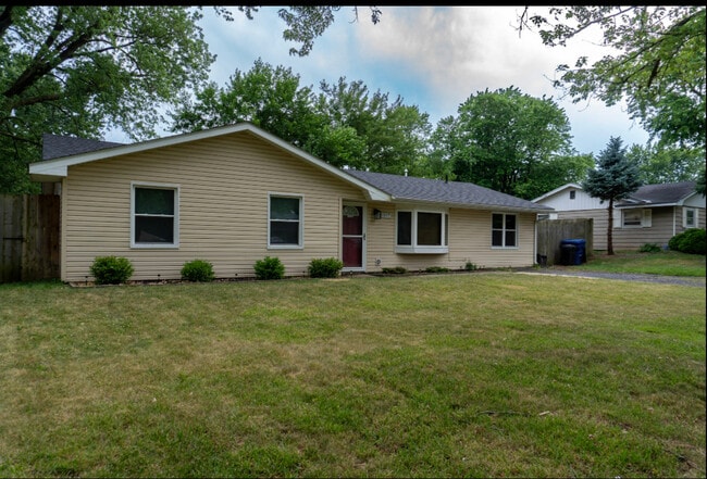 19117 Jacquie Ave in Romeoville, IL - Building Photo - Building Photo