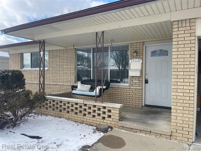 34639 Richard O Dr in Sterling Heights, MI - Building Photo - Building Photo