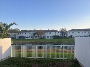 1611 SE 31st Ct in Homestead, FL - Building Photo - Building Photo