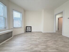 76 Antwerp St, Unit 1 in Boston, MA - Building Photo - Building Photo