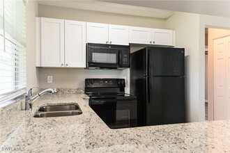 639 NE Juanita Pl in Cape Coral, FL - Building Photo - Building Photo