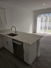 4221 Gulfstream Rd in Lake Worth Beach, FL - Building Photo - Building Photo