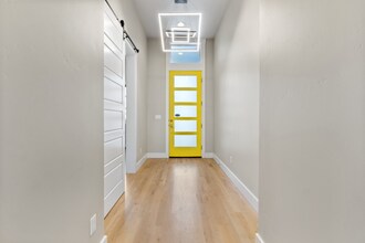 549 W Buroak Dr in Meridian, ID - Building Photo - Building Photo