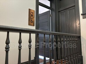 73 W Main St in Pulaski, VA - Building Photo - Building Photo