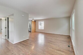 2706 Steamboat Cir in Plainfield, IL - Building Photo - Building Photo