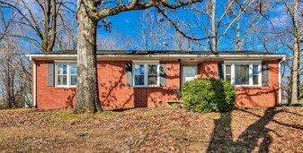 2457 Antioch Church Rd in Clarksville, TN - Building Photo