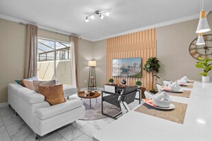 4291 Paragraph Dr in Kissimmee, FL - Building Photo