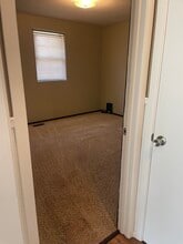 6103 N 26th Street Ter in Country Club, MO - Building Photo - Building Photo