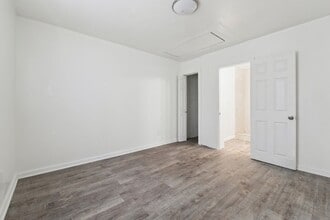 1098 Smith St SW in Atlanta, GA - Building Photo - Building Photo