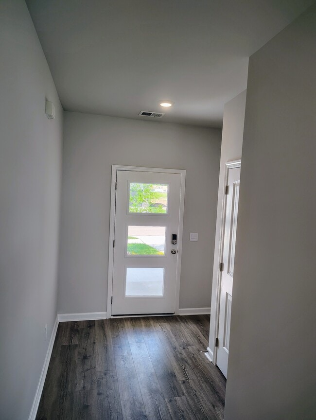 928 Brooklyn Xing Rd in Gallatin, TN - Building Photo - Building Photo