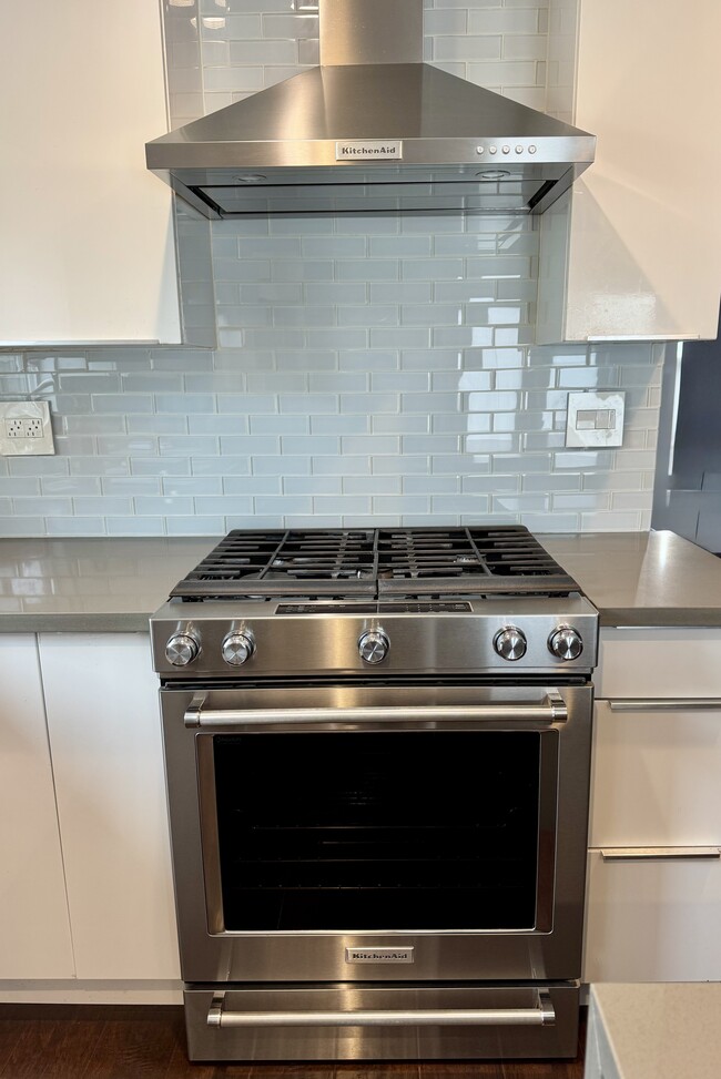 11689 Malden St in Cypress, CA - Building Photo - Building Photo