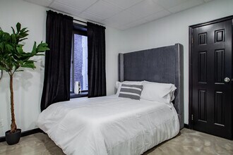 1020 16th St NW in Washington, DC - Building Photo - Building Photo