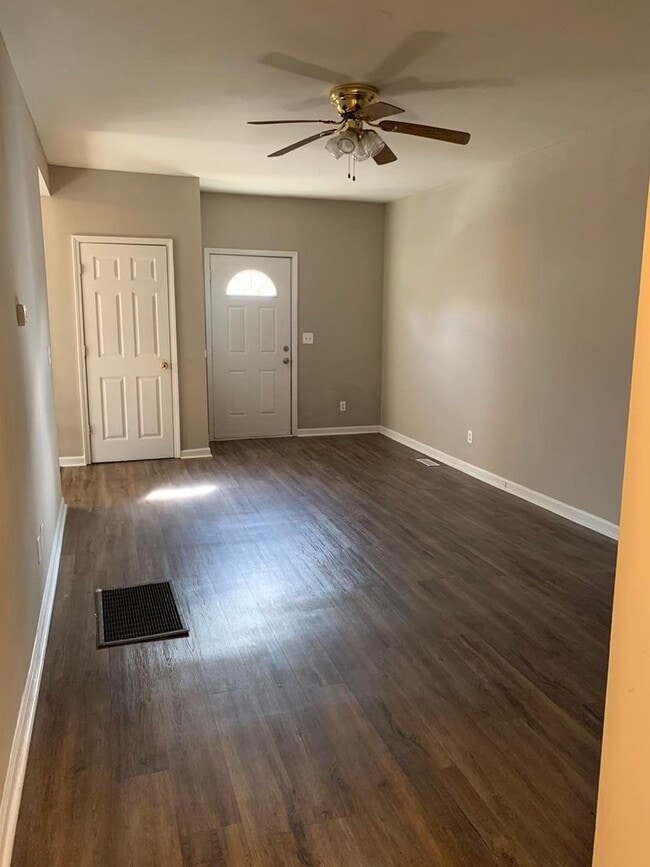 1320 S Grand Ave in Evansville, IN - Building Photo - Building Photo