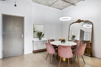 2001 Biscayne Blvd in Miami, FL - Building Photo - Building Photo