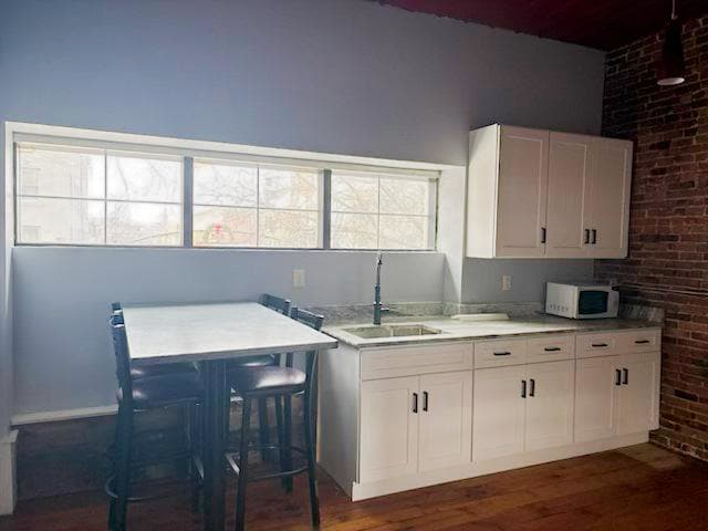 923 Elm St, Unit 923 Elm St second floor