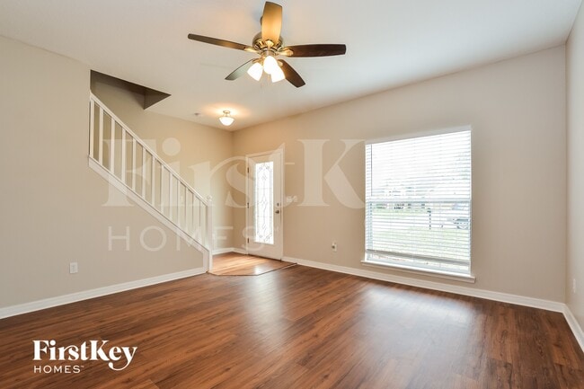 1400 Broken Pine Rd in Deltona, FL - Building Photo - Building Photo