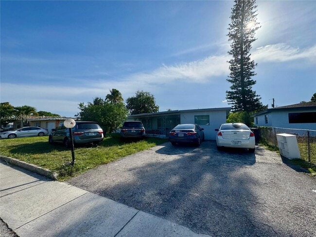 property at 421 SW 31st Ave