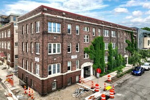 2901 James Avenue South in Minneapolis, MN - Building Photo