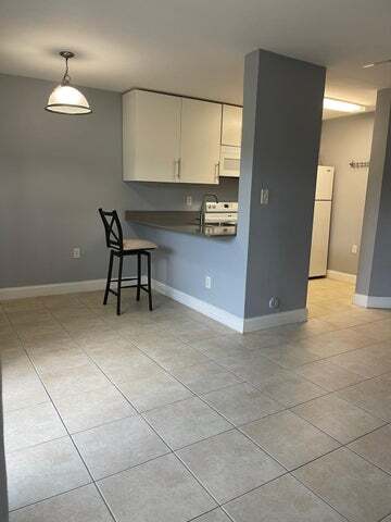 14102 Glenmoor Dr in West Palm Beach, FL - Building Photo - Building Photo