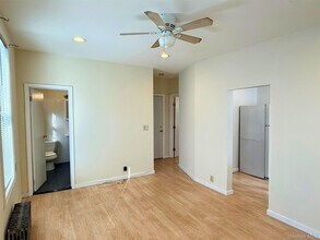 52-05 35th St in Queens, NY - Building Photo - Building Photo