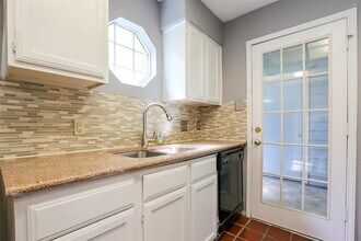 3111 Tom Green St in Austin, TX - Building Photo - Building Photo