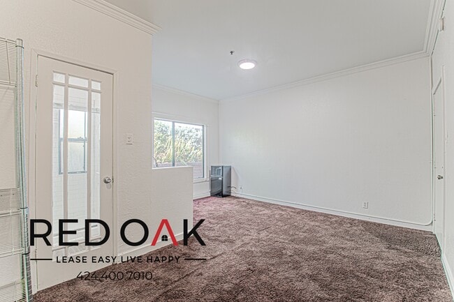 property at 224 N Maryland Ave