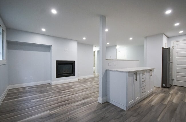 property at 581 Strasburg Rd