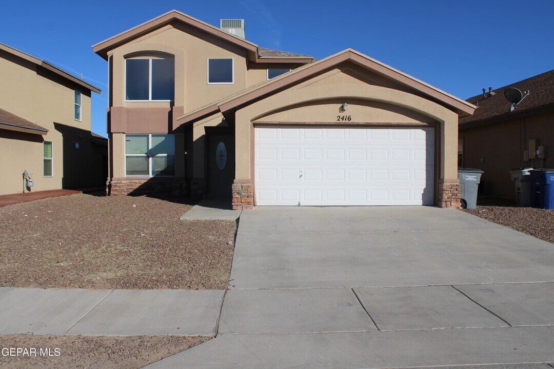 2416 Escape Point St in El Paso, TX - Building Photo