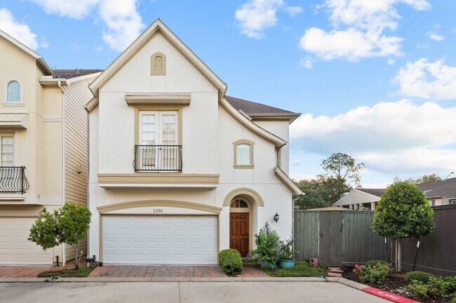 property at 2202 Hilshire Terrace Ct