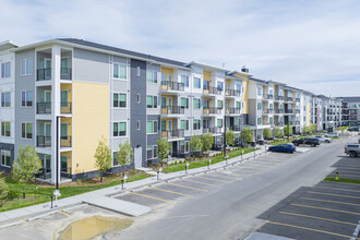 Villages at Nolan Hill in Calgary, AB - Building Photo - Building Photo