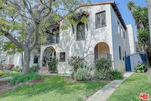 10567 Ayres Ave in Los Angeles, CA - Building Photo