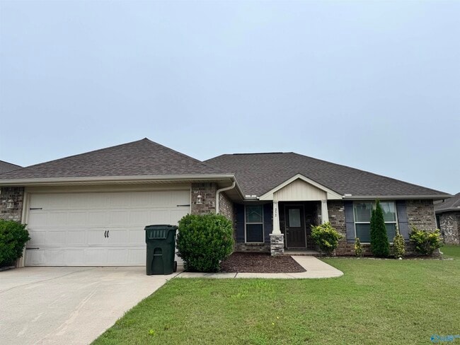 property at 252 New Bristol Ln