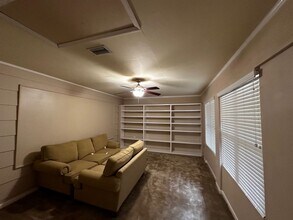 263 N Villas Ct in Tallahassee, FL - Building Photo - Building Photo